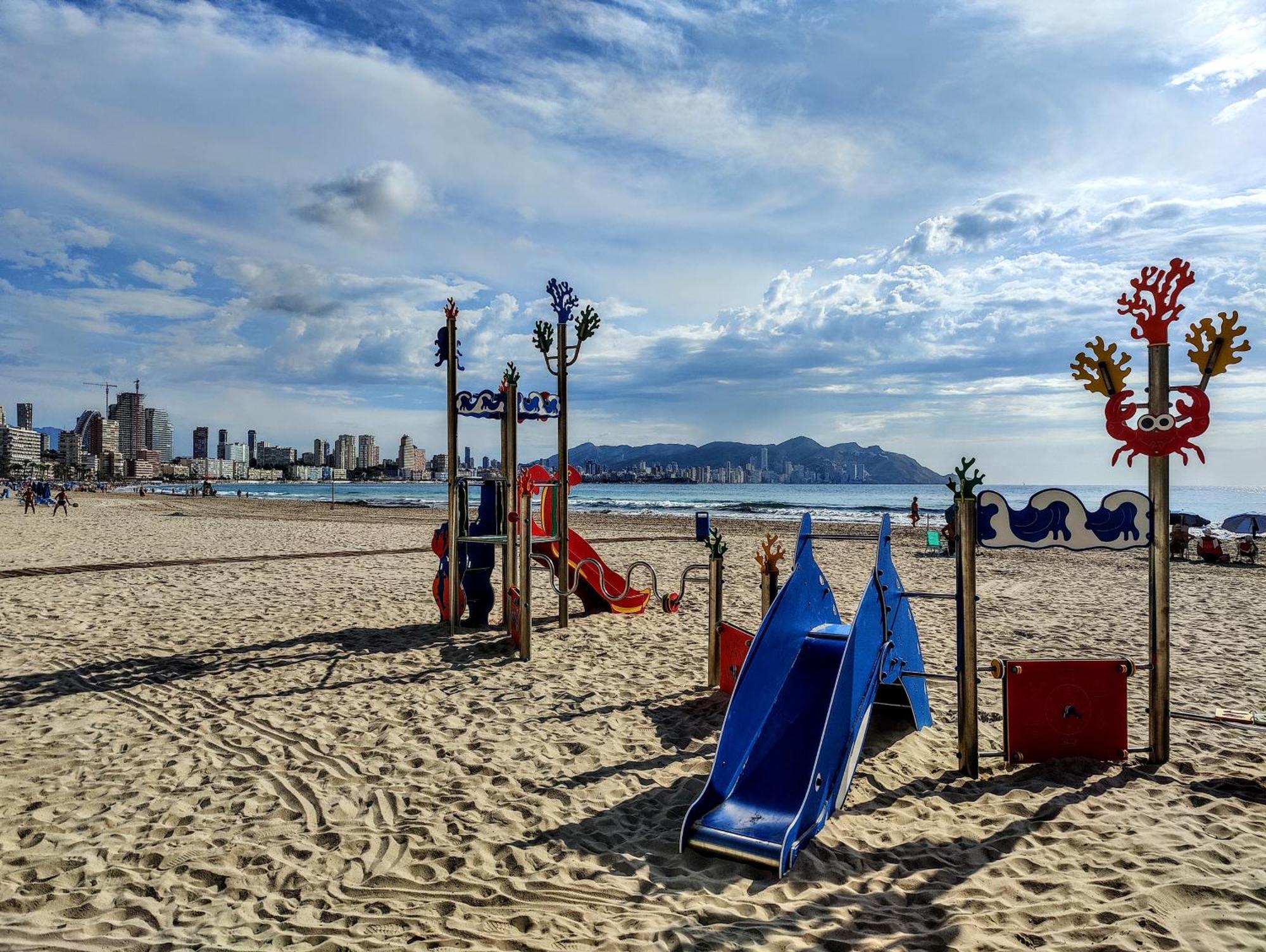 Coblanca Blue Sky Apartment بينايدورم المظهر الخارجي الصورة