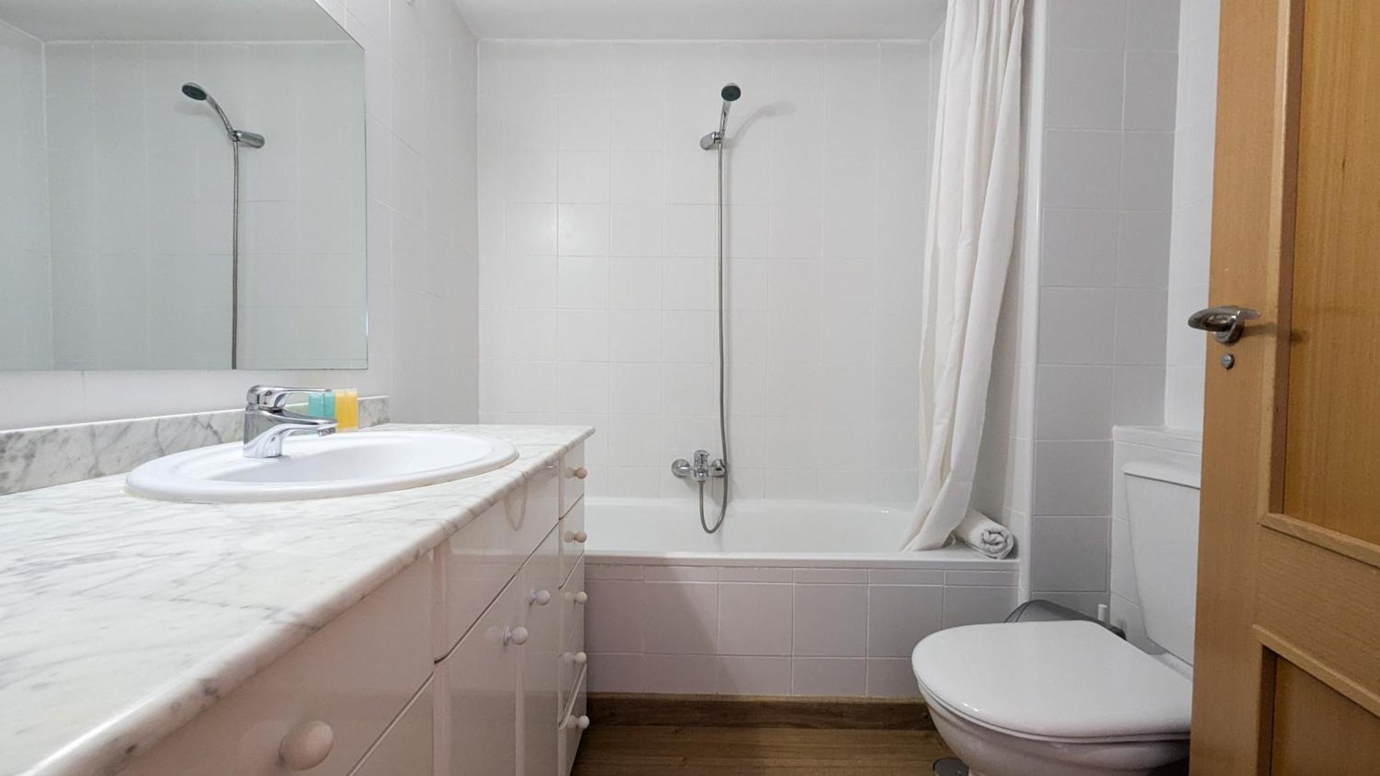 Coblanca Blue Sky Apartment بينايدورم المظهر الخارجي الصورة